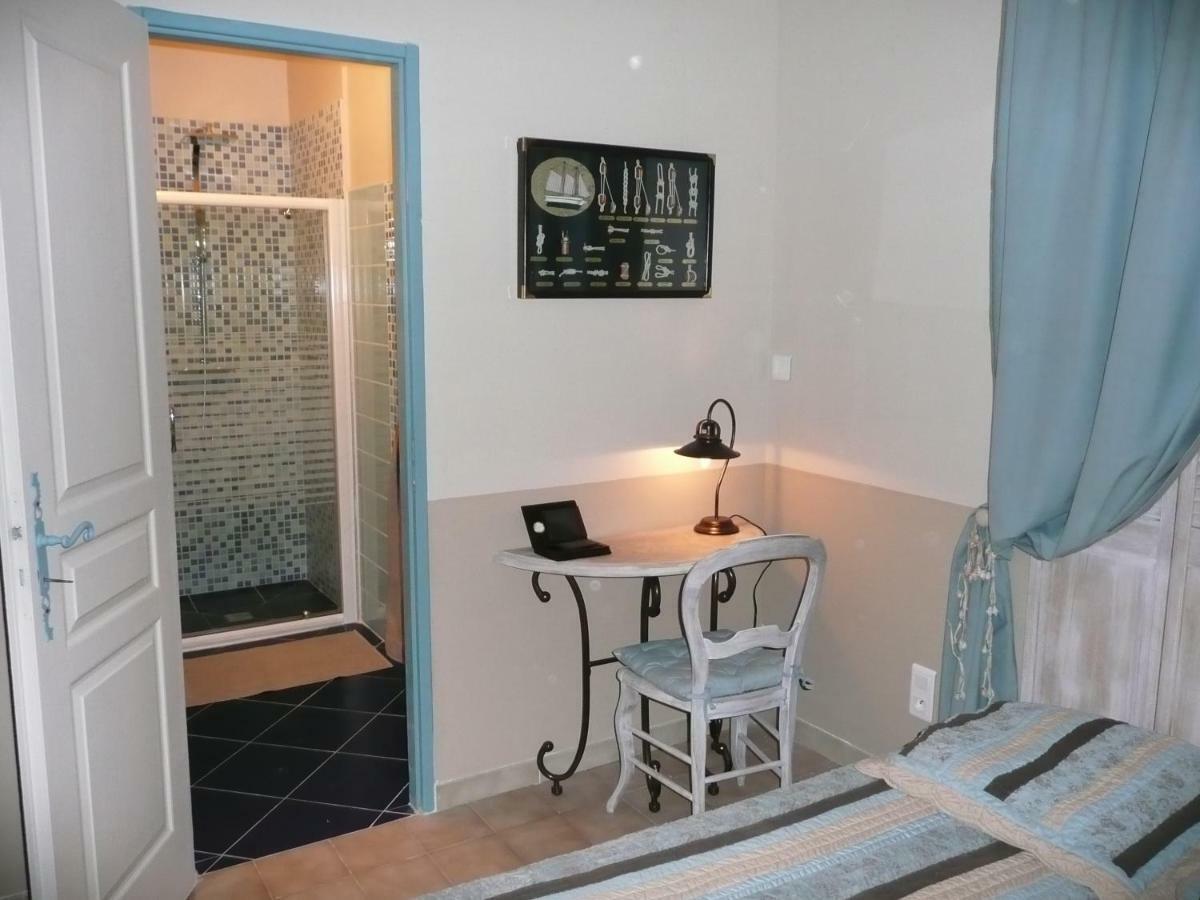 Mas Les Vieux Chenes Bed & Breakfast Lambesc Exterior foto
