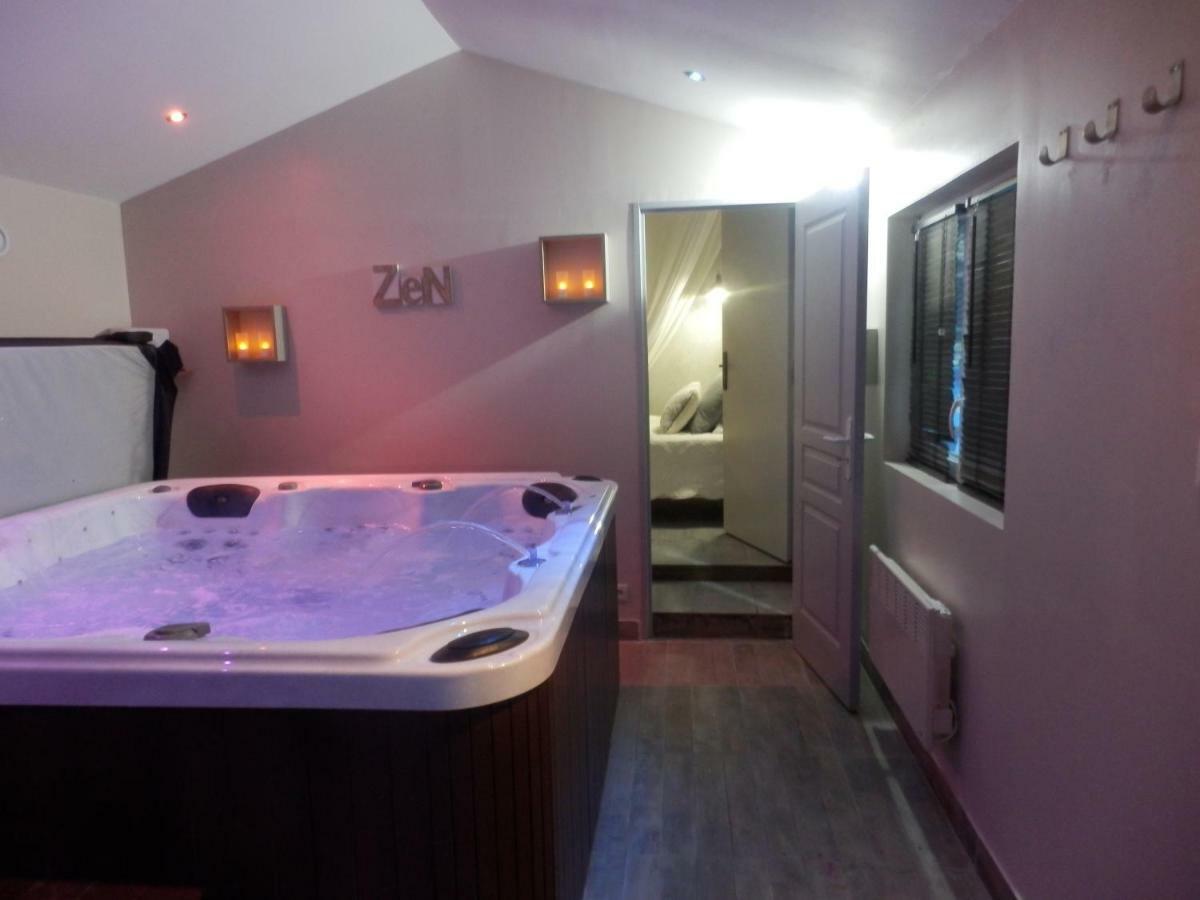 Mas Les Vieux Chenes Bed & Breakfast Lambesc Exterior foto
